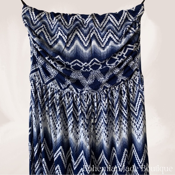 Iris Los Angeles Strapless Maxi Dress - Picture 3 of 6